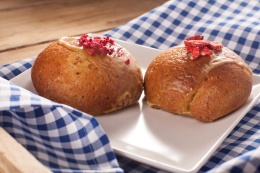 Bezglutenowe pączki drożdżowe bez nadzienia, komplet 3 sztuk, bez nabiału