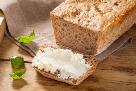 Bezglutenowy chleb "TOSTOWY” Lady Baker, drożdżowy, z mąki ryżowej, ekologicznej tapioki i mąki jaglanej