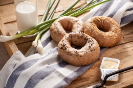 Bezglutenowy bajgiel 